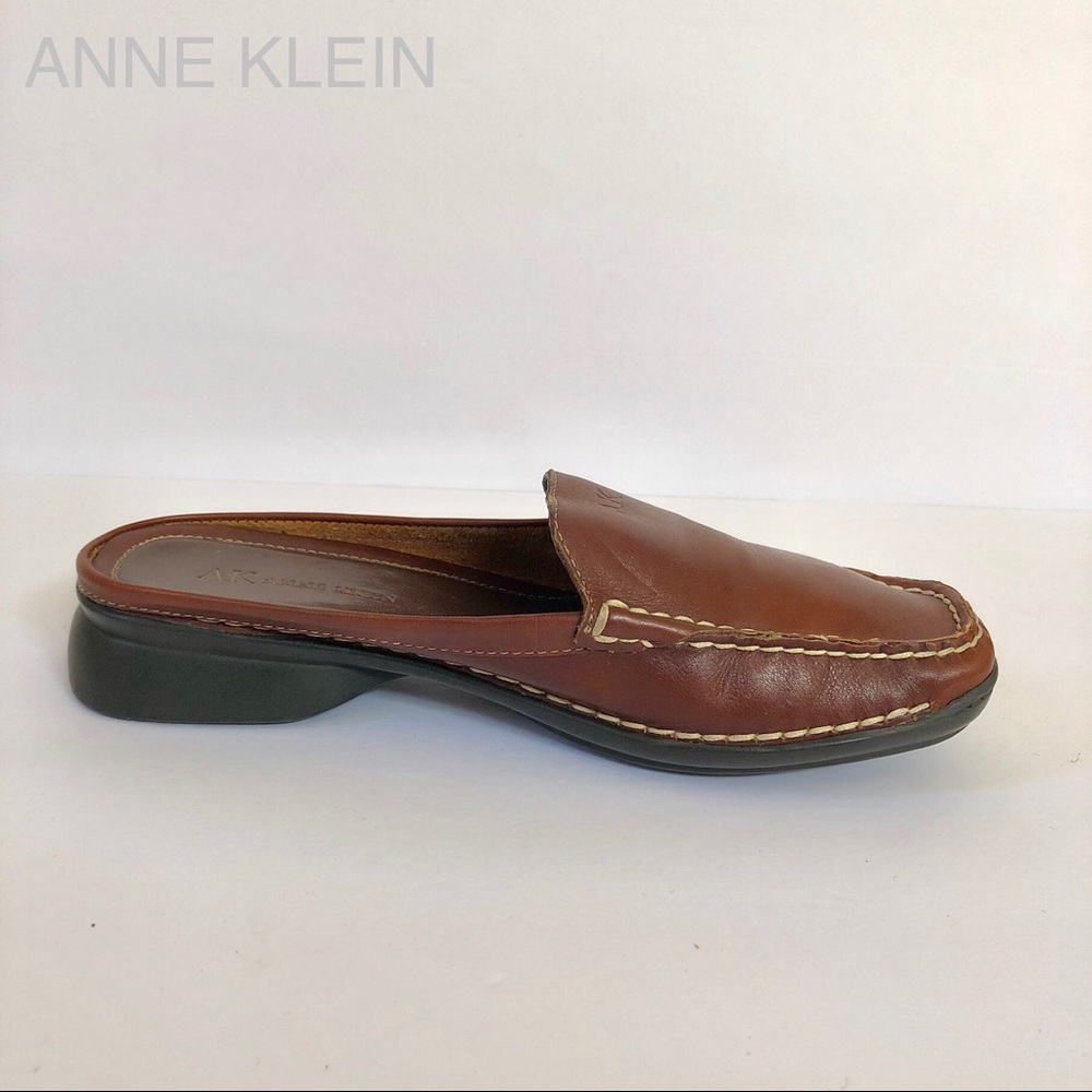 AK ANNE KLEIN Mules
